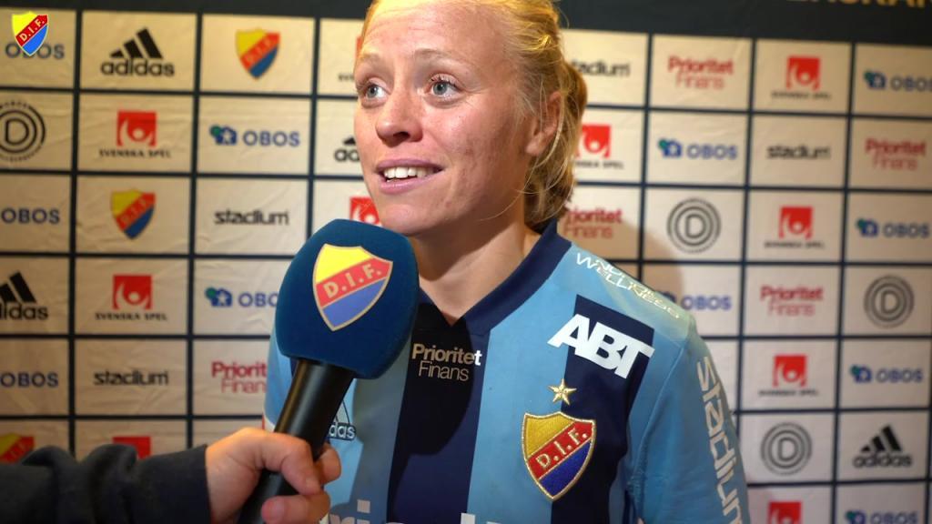 Mia Jalkerud efter sina två mål i 3-3-matchen